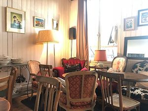 "Le chat Bleu" restaurant's interior room at Le Chat Bleu in Sainte-adresse