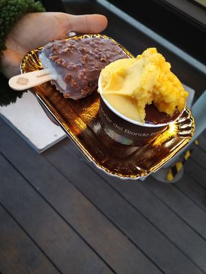 Stecco nocciolato, coppetta passion fruit and dark chocolate at Gelateria Del Biondo in Brescia