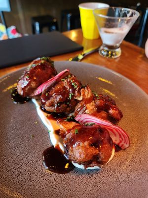 Buffalo cauliflower at Calle Rey in Newtown