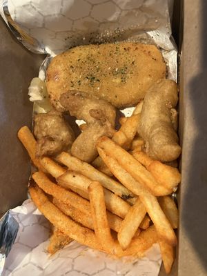 Seafood basket  at Moe Vegan in Kent