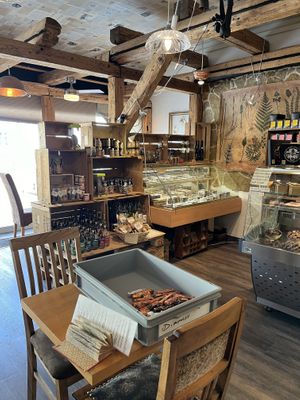   at Crème Renversante in La Chaux De Fonds