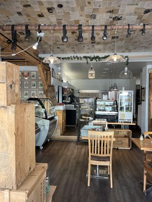   at Crème Renversante in La Chaux De Fonds