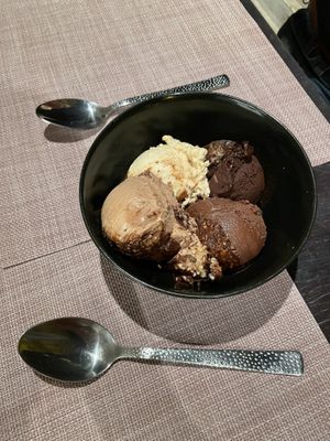 4 different flavors of ice cream  at VEG in Split