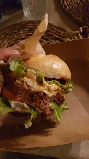 Cheeseburger at VEG in Split