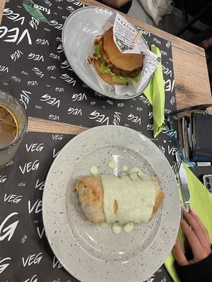 Burrito and Say Cheeseburger at VEG in Split
