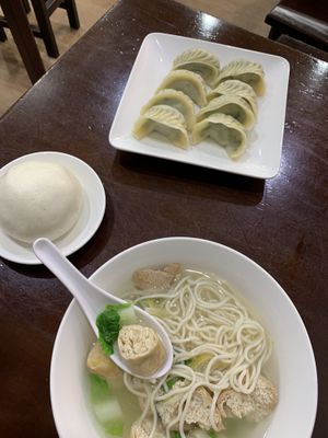   at HéJiā Běi Ān SùShí DiǎnXīn 合家北安素食點心 in Taipei