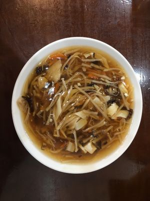 Hot and Sour Soup (酸辣湯) at HéJiā Běi Ān SùShí DiǎnXīn 合家北安素食點心 in Taipei