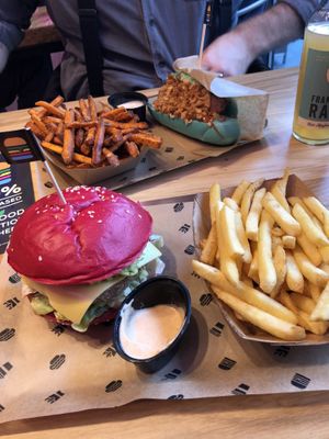 Menu with fries at Space Burger in Vienna