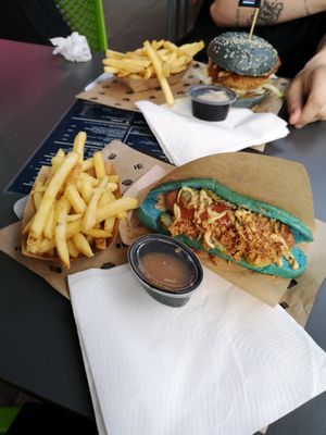 Hot dog with fries at Space Burger in Vienna