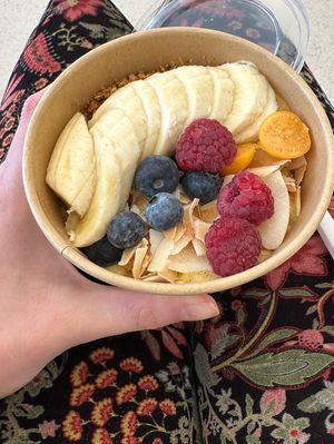 Mango bowl  at VIE - Juice Factory - T3 in Vienna