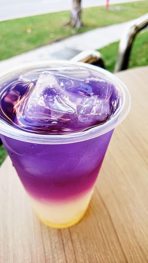 butterfly pea lemon tea at Veggie Dojo in Central Singapore