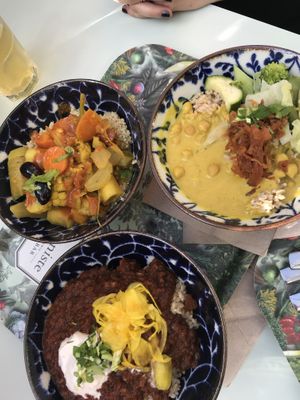 Left tahini, right coconut curry, bottom Chili sin carne  at Le Botaniste - Bailli in Brussels