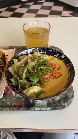 Tibetan Mama, et ice tea maison  at Le Botaniste - Bailli in Brussels