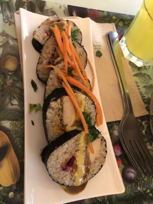 Sushi roll  at Le Botaniste - Bailli in Brussels