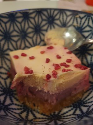 Raspberry tart at Le Botaniste - Bailli in Brussels