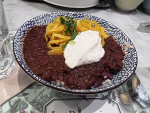 chili sin carne  at Le Botaniste - Bailli in Brussels
