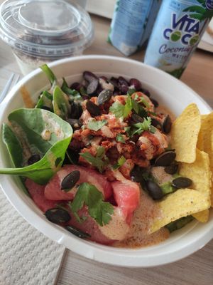 Maya bowl at Ici la terre in Bordeaux