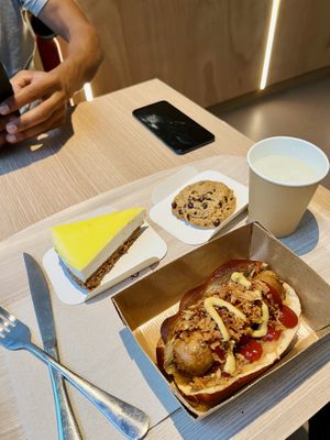   at Ici la terre in Bordeaux