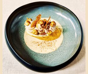  at Le Castelet in Blois