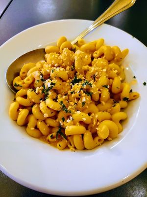 Mac and cheese at Blossoming Lotus - Irvington in Portland