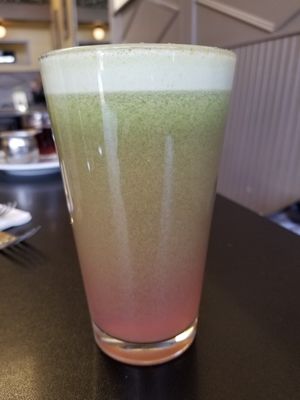 Green tea juice at Blossoming Lotus - Irvington in Portland