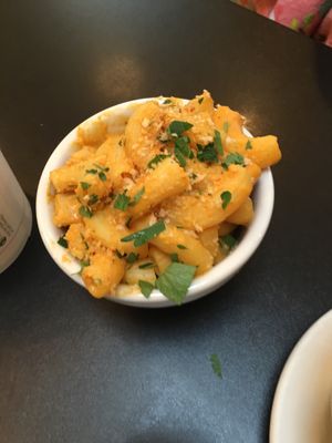 Macaroni and Cheese at Blossoming Lotus - Irvington in Portland