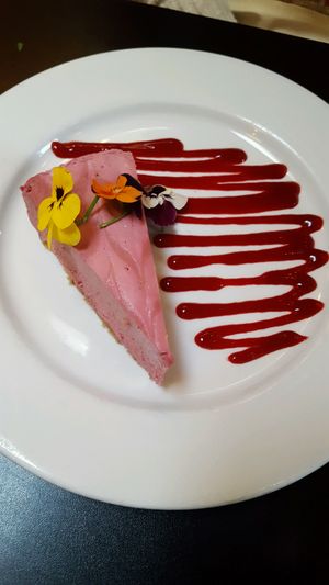 live cheesecake at Blossoming Lotus - Irvington in Portland