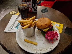 Jalapeno Oumph Burger at O'Learys - Centralplan in Stockholm