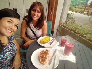 Essas torradas são uma delícia at Mornings in Curitiba