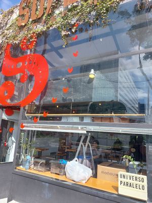  at Mornings in Curitiba