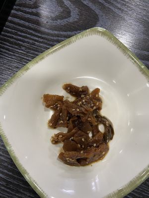 Fermented radish    at Dotori Kalguksu in Seoul