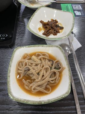   at Dotori Kalguksu in Seoul