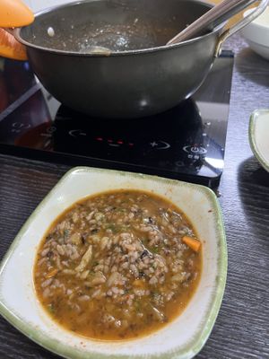   at Dotori Kalguksu in Seoul