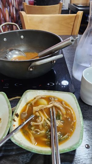  at Dotori Kalguksu in Seoul