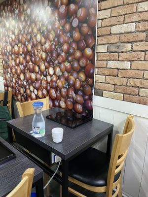 Inside  at Dotori Kalguksu in Seoul