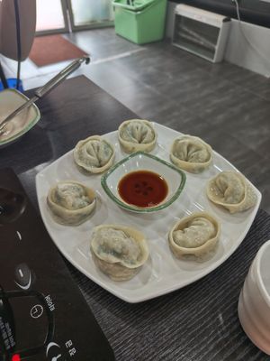 The vegan mandus at Dotori Kalguksu in Seoul