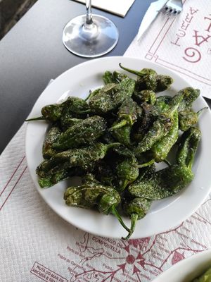 Padron peppers at A Travesía dos Soños in Sarria