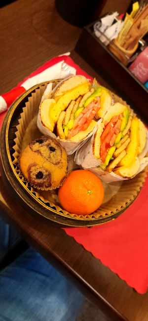 Vegan egg avocado bagel miam 🤤 with a little fruit and muffin at UT47 Manhattan in New York City
