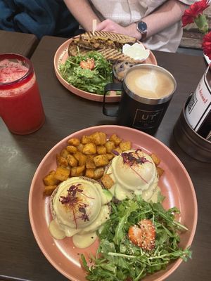 The “egg” looked so much like real eggs  at UT47 Manhattan in New York City