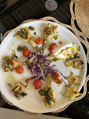My vegan option, artichokes, grilled and served with parsley, garlic and oil. AMAZING!!  at La Estación in San Pablo De Buceite