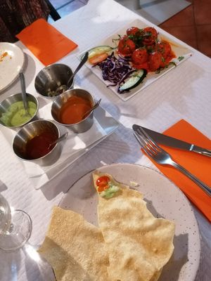 Aperitivo gratis at Namaste Nepalese and Indian in Nerja
