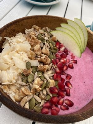 Dragon bowl  at Little Cove Espresso in New Territories