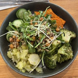 superfood bowl (chocolate chip cookie was also bomb)  at Parakeet Cafe in San Diego