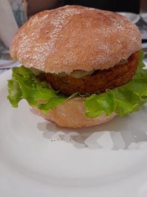  at Veg Burger in Belem