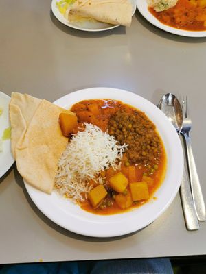  at Der Wiener Deewan in Vienna