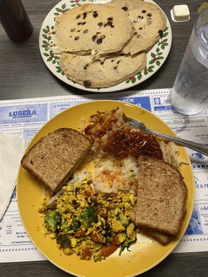 tofu scramble and vegan pancakes  at Rome Point Café in North Kingstown