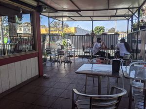 Sup dudes! Cleeeean outside area at Nice Burger - Costa Mesa in Costa Mesa