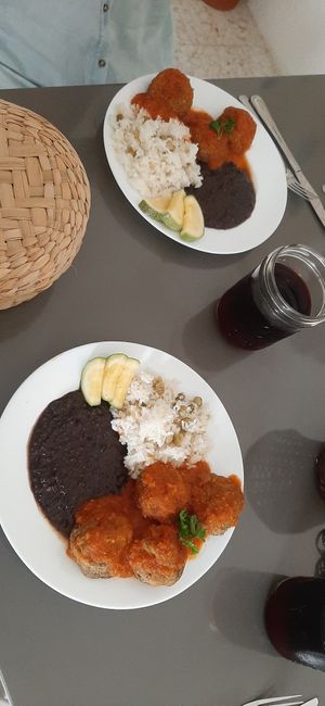 Comida casera vegana at Corazón de Hemp in Cabo San Lucas