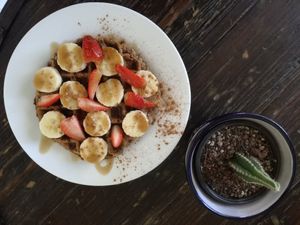 Healthy waffle with fruit at Corazón de Hemp in Cabo San Lucas