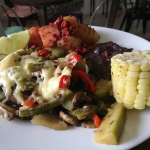 Veggie Alambre at Corazón de Hemp in Cabo San Lucas